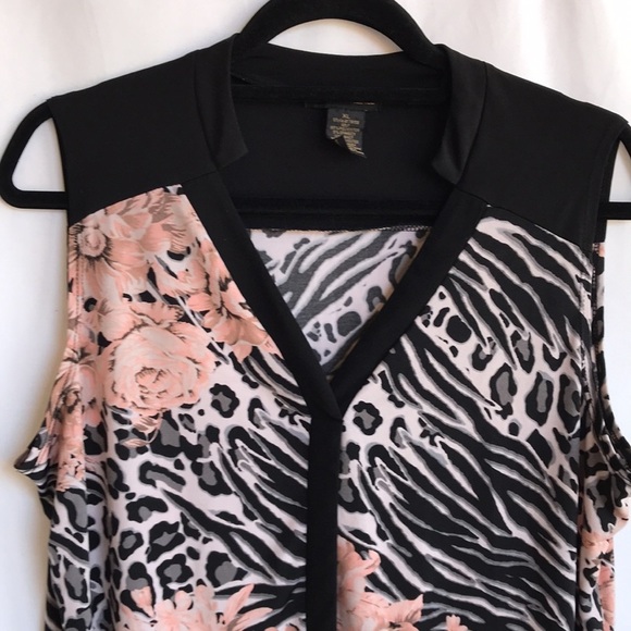 Susan Lawrence floral/animal print high-low top - Picture 2 of 8